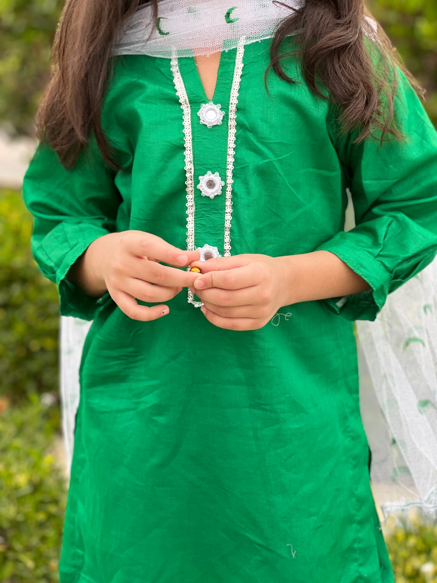 Girls' Green Independence Day Dress – Traditional Style with Dupatta