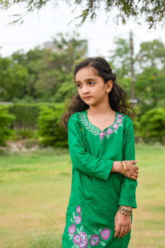 Azadi Bloom – Hand-Painted Kurti with Farshi Shalwar