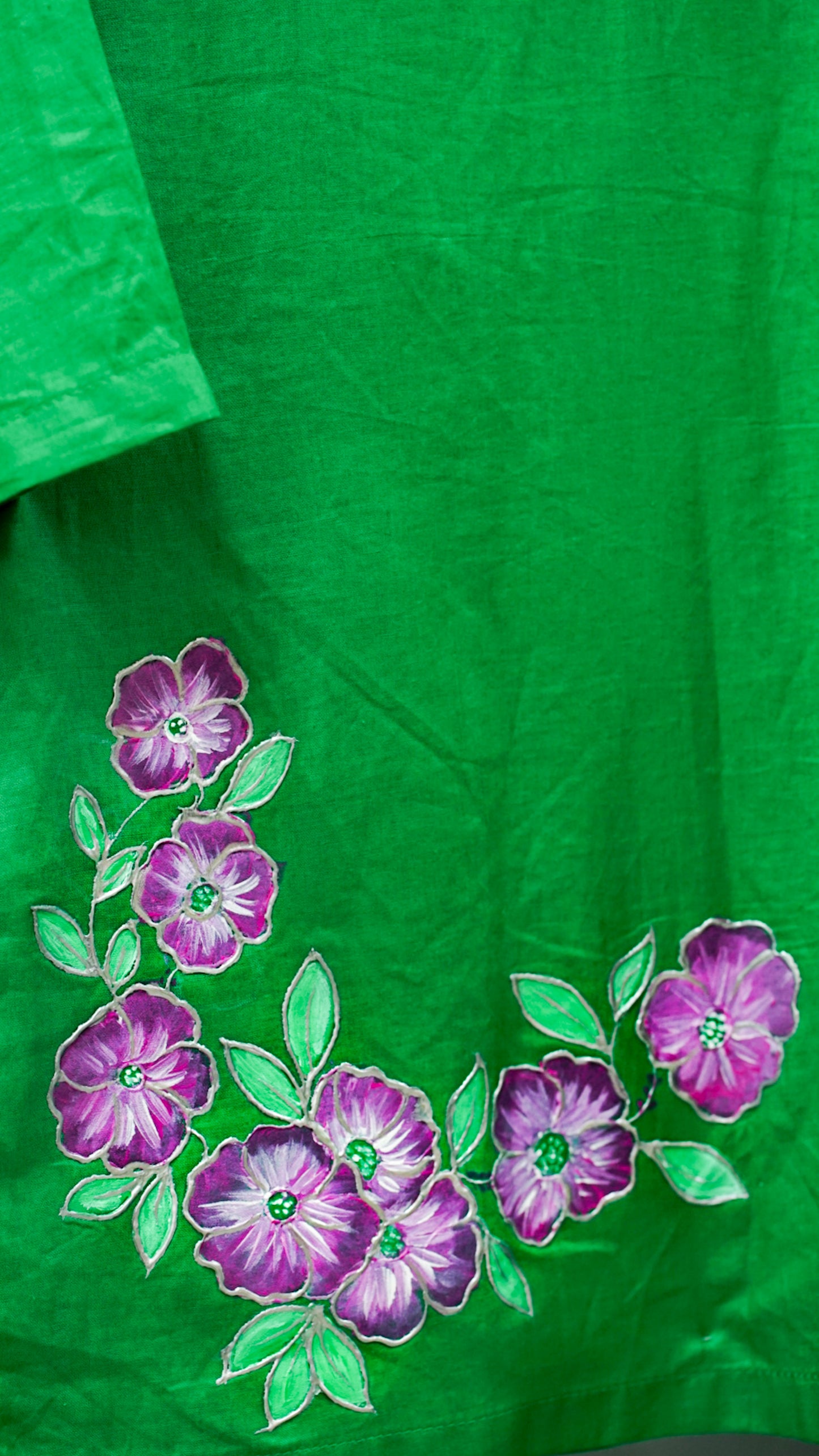 Azadi Bloom – Hand-Painted Kurti with Farshi Shalwar