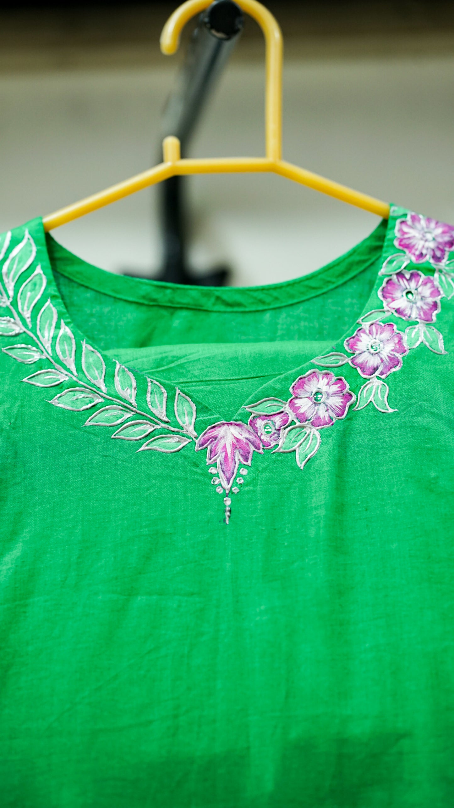 Azadi Bloom – Hand-Painted Kurti with Farshi Shalwar